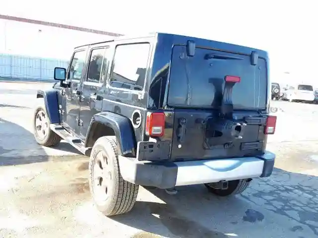1C4HJWEG5DL525505 2013 JEEP WRANGLER UNLIMITED SAHARA-2