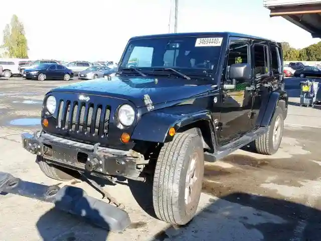 1C4HJWEG5DL525505 2013 JEEP WRANGLER UNLIMITED SAHARA-1