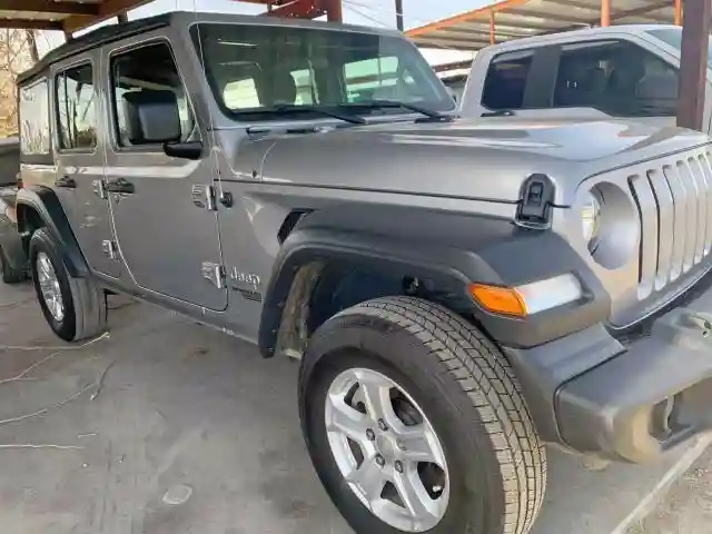 1C4HJXDG1JW273365 2018 JEEP WRANGLER UNLIMITED SPORT-0