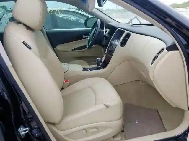 JN1BJ0RP4GM235755 2016 INFINITI QX50-4