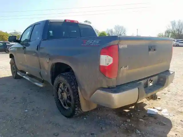 5TFUW5F13GX574882 2016 TOYOTA TUNDRA DOUBLE CAB SR/SR5-2