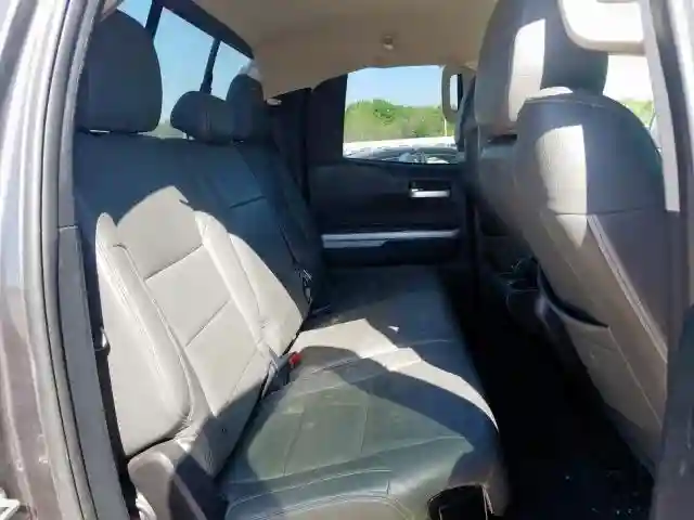 5TFUW5F13GX574882 2016 TOYOTA TUNDRA DOUBLE CAB SR/SR5-5