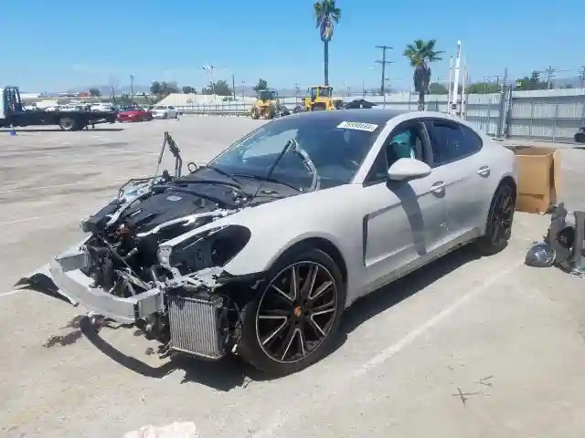 WP0AB2A79JL132910 2018 PORSCHE PANAMERA 4S-1