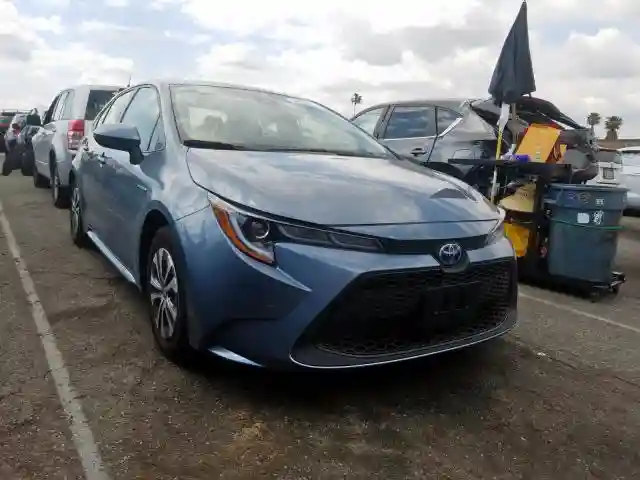 JTDEBRBE7LJ017437 2020 TOYOTA COROLLA LE-0