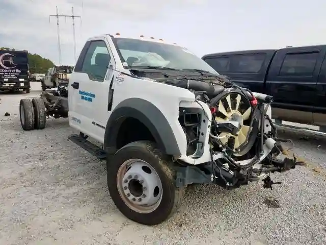 1FDUF5GT8HDA07579 2017 FORD F550 SUPER DUTY-0