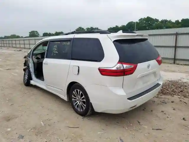 5TDYZ3DC5JS904679 2018 TOYOTA SIENNA XLE-2