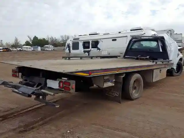 1FDUF5HY2KEU57043 2019 FORD F550 SUPER DUTY-3