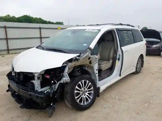 5TDYZ3DC5JS904679 2018 TOYOTA SIENNA XLE-1