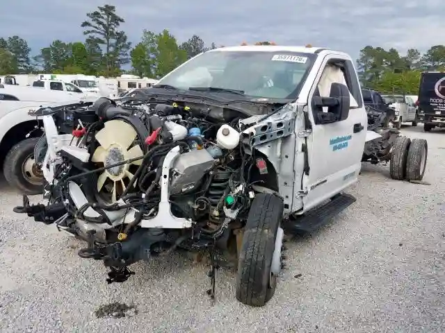 1FDUF5GT8HDA07579 2017 FORD F550 SUPER DUTY-1
