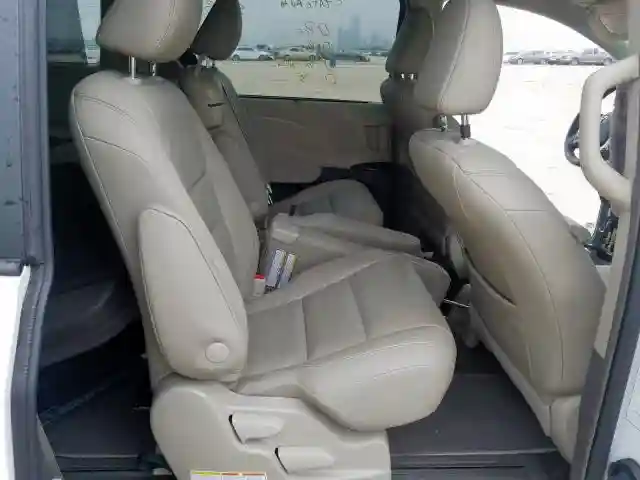 5TDYZ3DC5JS904679 2018 TOYOTA SIENNA XLE-5
