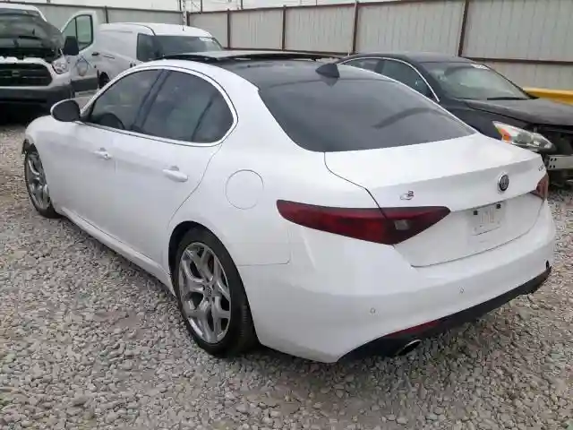 ZARFAECN4J7582873 2018 ALFA ROMEO GIULIA TI-2