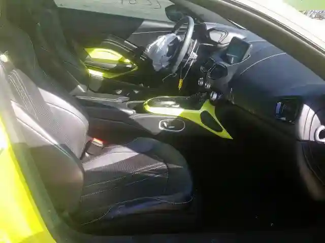 SCFSMGAW8KGN01383 2019 ASTON MARTIN VANTAGE-4