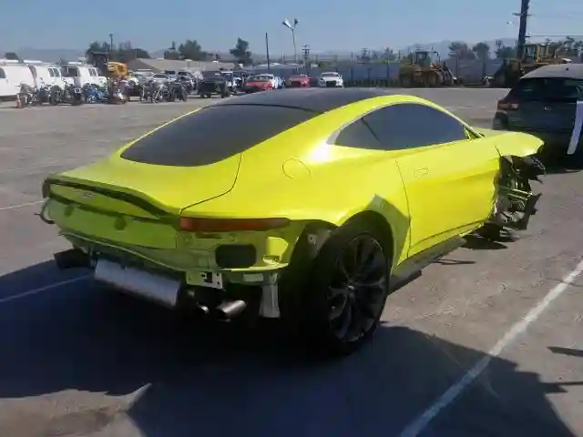 SCFSMGAW8KGN01383 2019 ASTON MARTIN VANTAGE-3