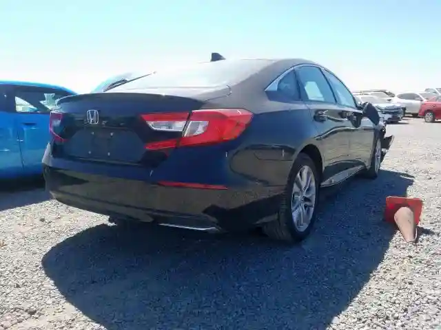 1HGCV1F17JA123828 2018 HONDA ACCORD LX-3