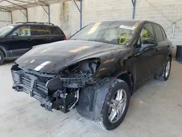 WP1AA2A29GLA04245 2016 PORSCHE CAYENNE-1