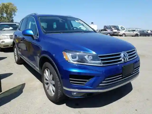 WVGEF9BP3GD008045 2016 VOLKSWAGEN TOUAREG SPORT-0