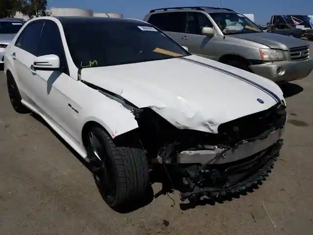 WDDHF7EB9DA758557 2013 MERCEDES-BENZ E 63 AMG-0