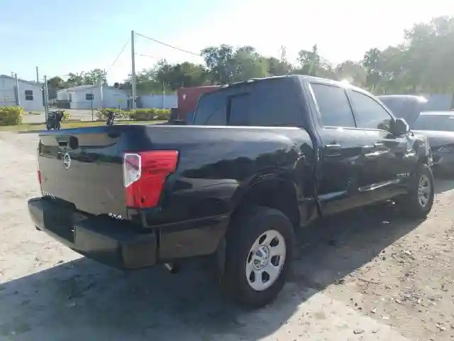 1N6AA1EJ5KN527480 2019 NISSAN TITAN S-3