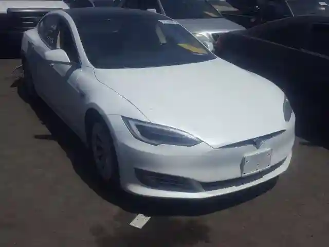 5YJSA1E26GF167576 2016 TESLA MODEL S-0