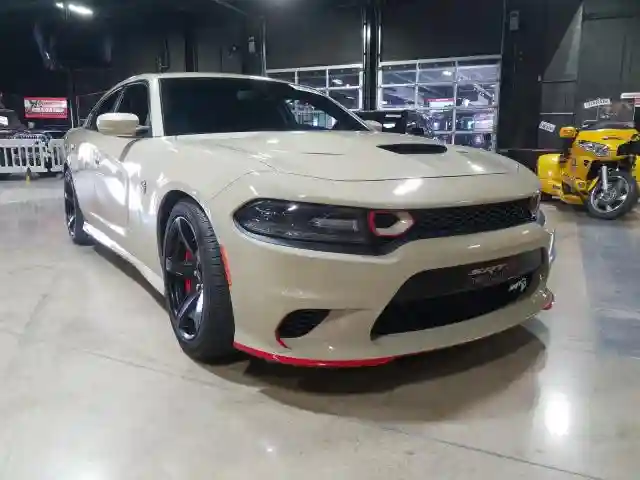 2C3CDXL95KH749478 2019 DODGE CHARGER SRT HELLCAT-1