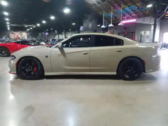 2C3CDXL95KH749478 2019 DODGE CHARGER SRT HELLCAT-4