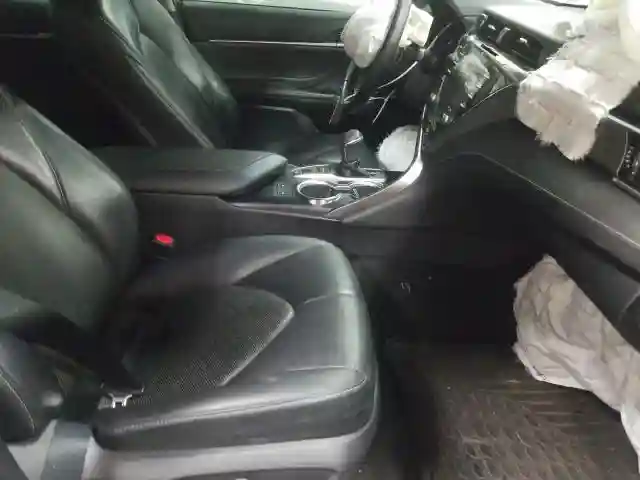 4T1B61HK6JU112763 2018 TOYOTA CAMRY XSE-4