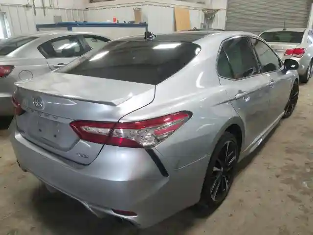 4T1B61HK6JU112763 2018 TOYOTA CAMRY XSE-3
