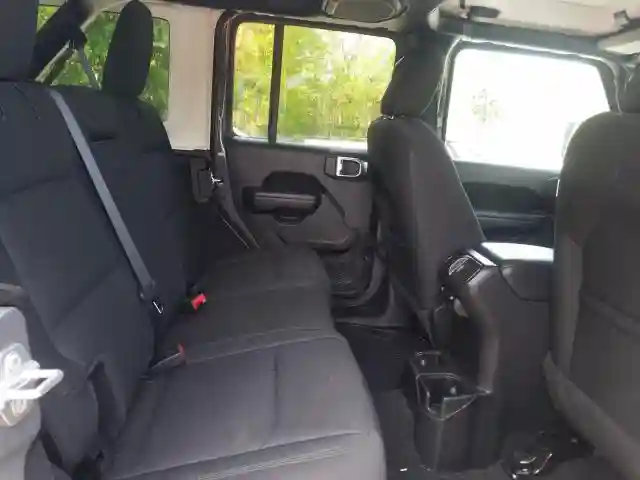 1C4HJXDN2LW170456 2020 JEEP WRANGLER UNLIMITED SPORT-5