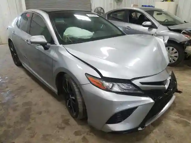 4T1B61HK6JU112763 2018 TOYOTA CAMRY XSE-0