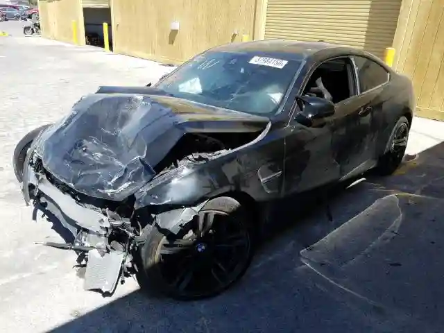 WBS3R9C55GK337625 2016 BMW M4-1