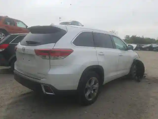 5TDDZRFH9KS739795 2019 TOYOTA HIGHLANDER LIMITED-3