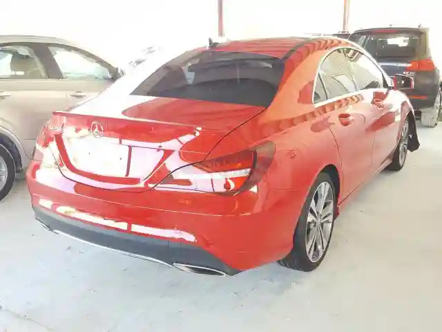 WDDSJ4EB2KN752821 2019 MERCEDES-BENZ CLA 250-3