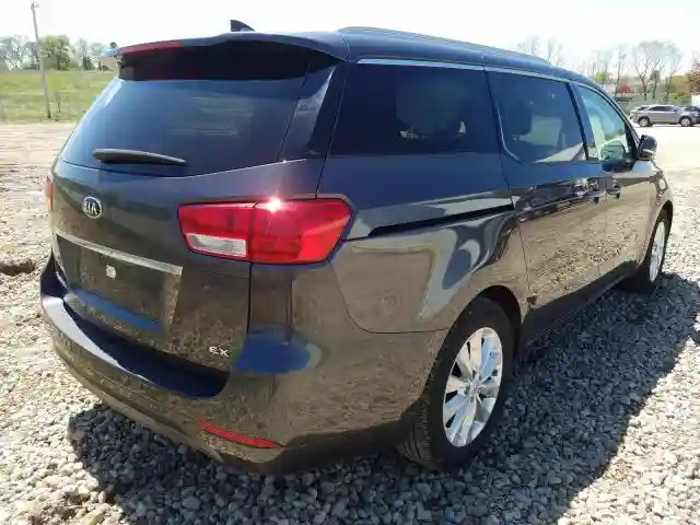 KNDMC5C10J6376710 2018 KIA SEDONA EX-3