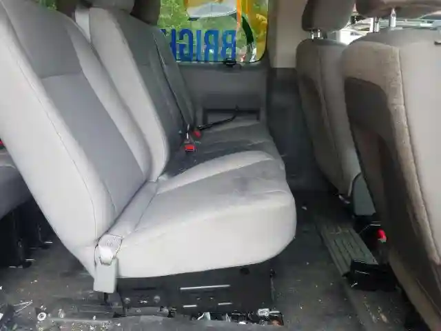 5BZBF0AA1JN852117 2018 NISSAN NV 3500 S-5