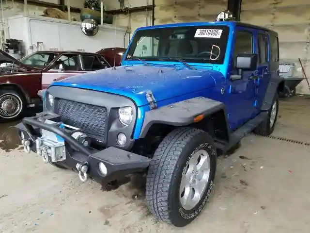 1C4BJWEG0FL561238 2015 JEEP WRANGLER UNLIMITED SAHARA-1