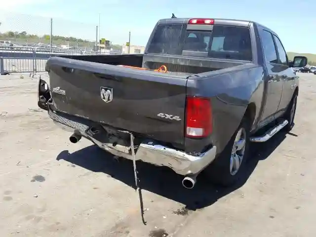 1C6RR7LT7JS297342 2018 OTHER 1500 4WD-3