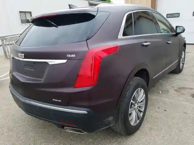1GYKNDRS9HZ261571 2017 CADILLAC XT5 LUXURY-3