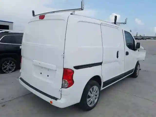 3N6CM0KN8KK692835 2019 NISSAN NV200 2.5S-3