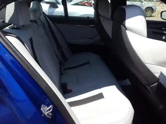 WBSJF0C50KB447647 2019 BMW M5-5