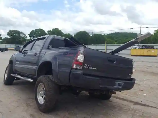 3TMLU4EN5BM074706 2011 TOYOTA TACOMA DOUBLE CAB-2