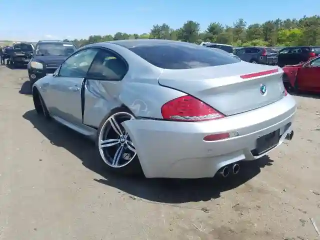 WBSEH93519CY24975 2009 BMW M6-2