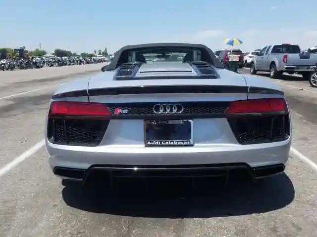 WUA4BCFX6J7902245 2018 AUDI R8 SPYDER PLUS-5