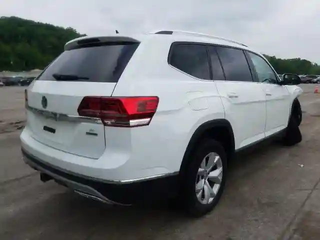 1V2MR2CA3JC509859 2018 VOLKSWAGEN ATLAS SEL-3