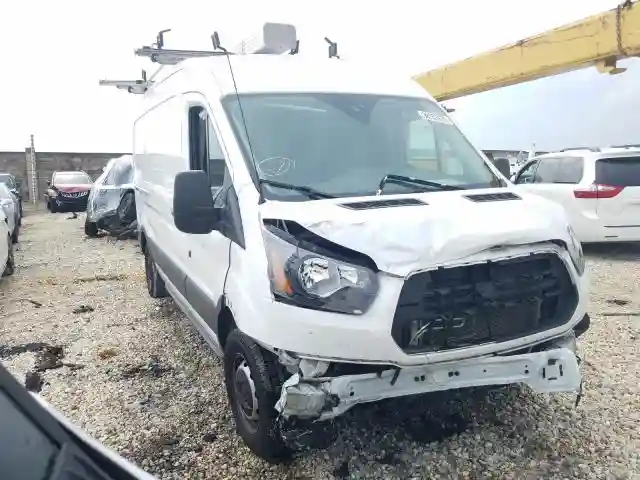 1FTYR2CM1JKB28000 2018 FORD TRANSIT T-250-0