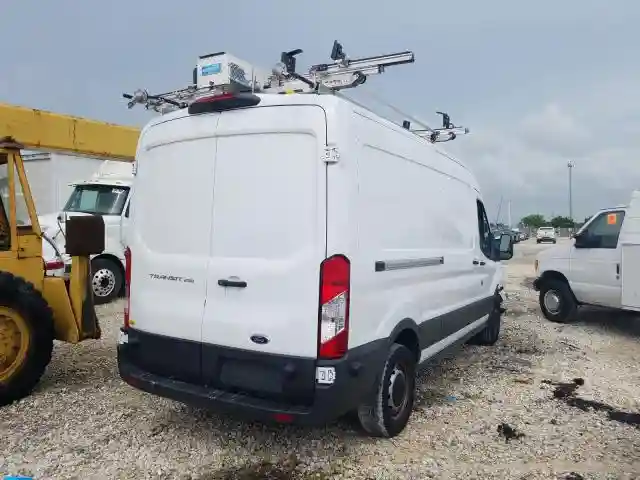 1FTYR2CM1JKB28000 2018 FORD TRANSIT T-250-3