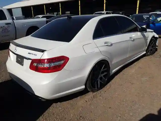 WDDHF7EB4CA611285 2012 MERCEDES-BENZ E 63 AMG-3
