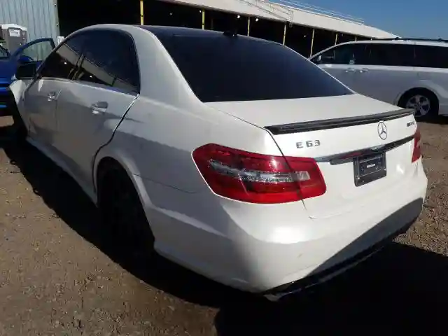 WDDHF7EB4CA611285 2012 MERCEDES-BENZ E 63 AMG-2