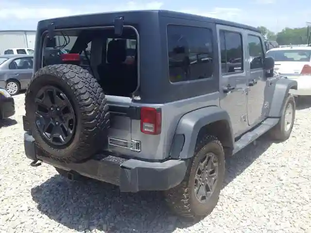 1C4BJWDG5JL909027 2018 JEEP WRANGLER UNLIMITED SPORT-3