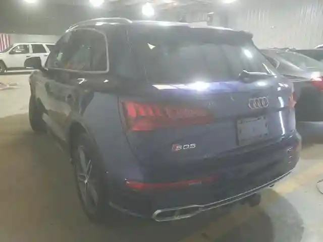 WA1C4AFY8J2064100 2018 AUDI SQ5 PRESTIGE-2