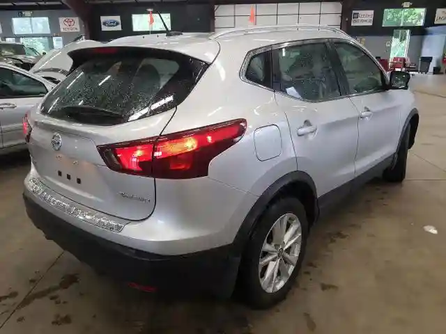 JN1BJ1CR1KW340332 2019 NISSAN ROGUE SPORT S-3